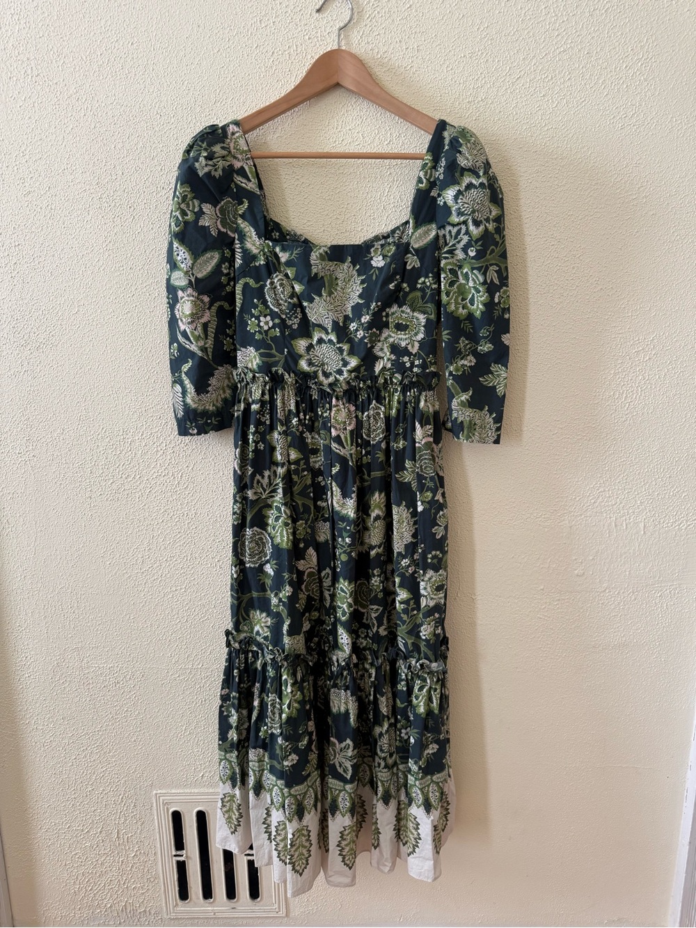 Cara Cara Blue Hill Dress in Jacobean Green 4